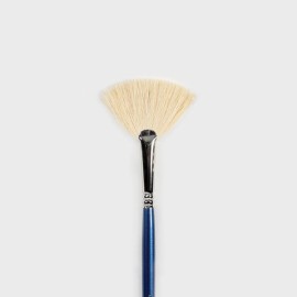 #4 Soft Fan Brush